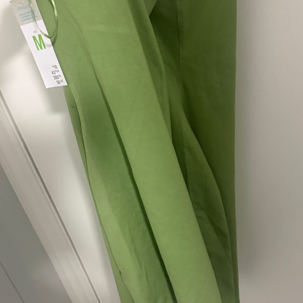 Primark Green Backless Dress - Picture 5 of 6